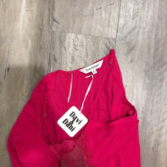 NWT Pink Romper - Picture 3 of 4